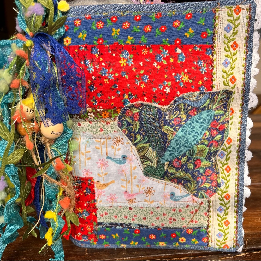 Junk Journal Vintage Cottagecore Country Granny Floral Flowers Decorated 3 Sig - Picture 5 of 16